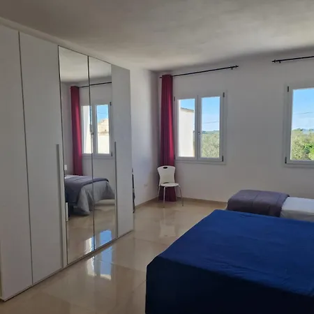 Гостевой дом Virgilio Street 3*